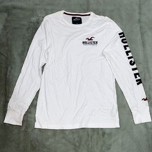 White hollister logo long sleeve tee